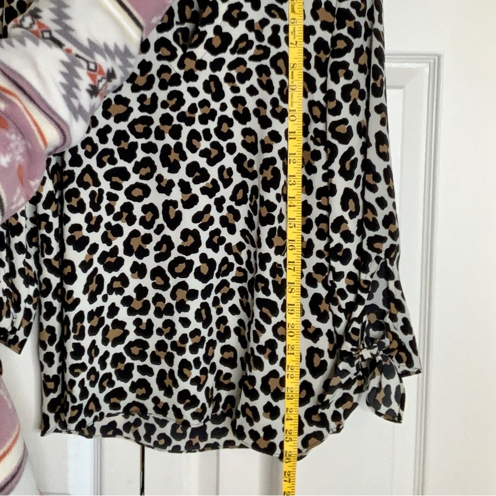 Michael Kors Leopard Print Blouse / Tunic, Sz M, Animal Print Trendy Fall Autumn - Picture 12 of 12